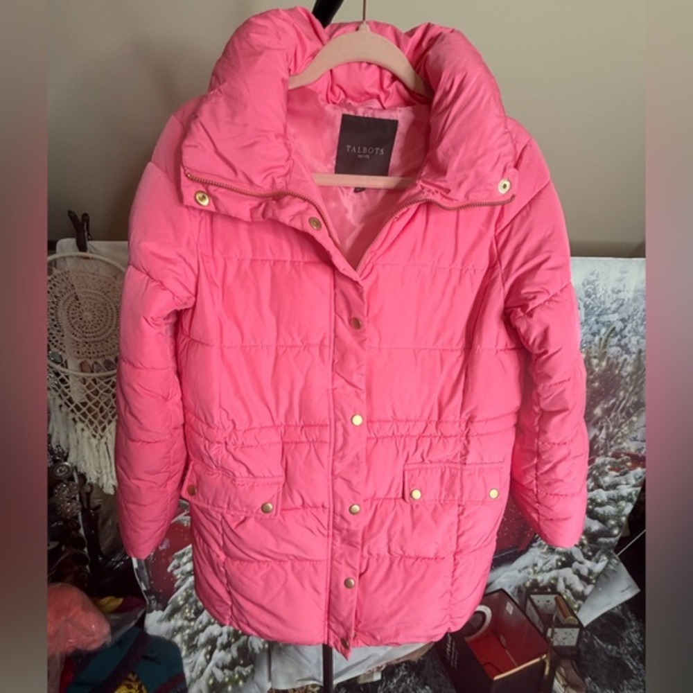 Talbots Pink Down Alternative Puffer Coat with Gold Accents. Size Medium Petite